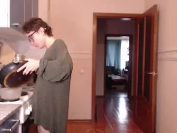 WhoreRobot – webcam model profile photo Image 13