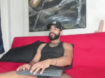 glossybabe_ – webcam model profile photo Image 5