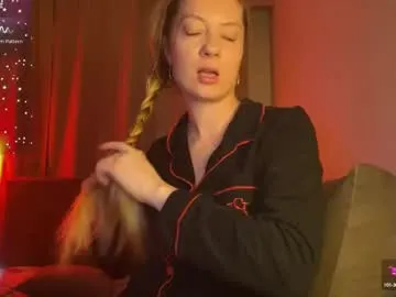 meggan_07 – webcam model profile photo Image 13