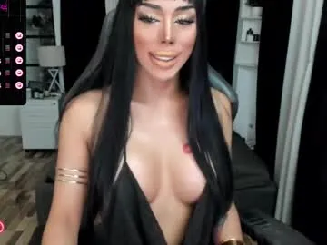 MinniMia – webcam model profile photo Image 13