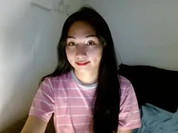 YuliyaLasker – webcam model profile photo Image 2