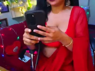 miaknox – webcam model profile photo Image 7