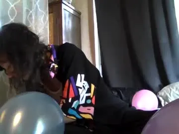 Mediumsomnambula – webcam model profile photo Image 7