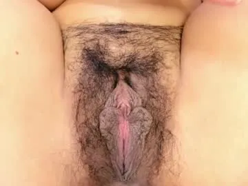 xlunami – webcam model profile photo Image 4