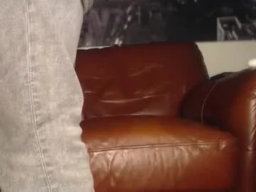 coffee_button – webcam model profile photo Image 16