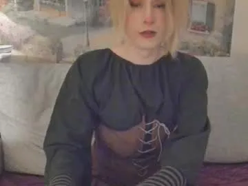 Ellidi – webcam model profile photo Image 2