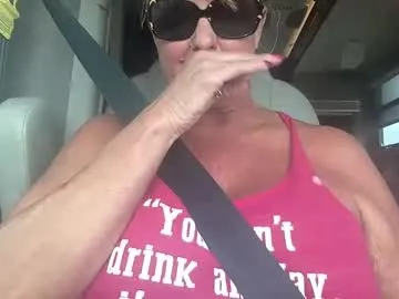 xlunami – webcam model profile photo Image 3