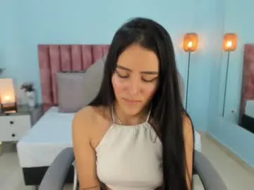 xlunami – webcam model profile photo Image 18