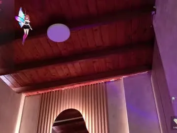 Milana555550 – webcam model profile photo Image 8