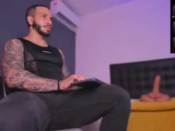 777_stefantransmen – webcam model profile photo Image 10