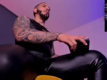 777_stefantransmen – webcam model profile photo Image 9