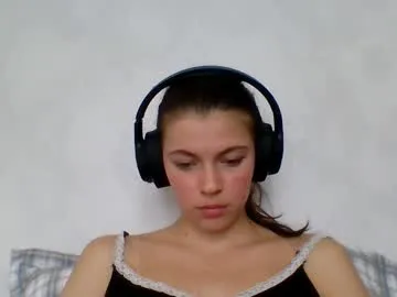 sweetateka – webcam model profile photo Image 6