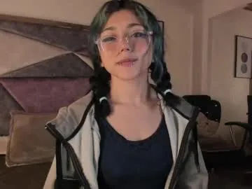 diffgirls1-1 – webcam model profile photo Image 13