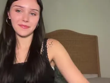 MiaTonyy – webcam model profile photo Image 6