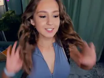 Vik1One1 – webcam model profile photo Image 3