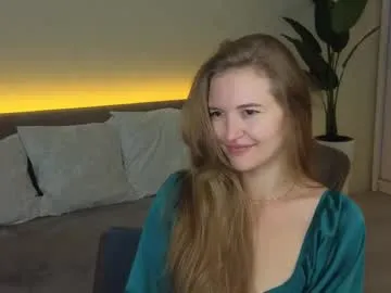 xlunami – webcam model profile photo Image 8