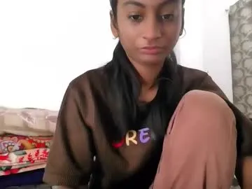 MinniMia – webcam model profile photo Image 12