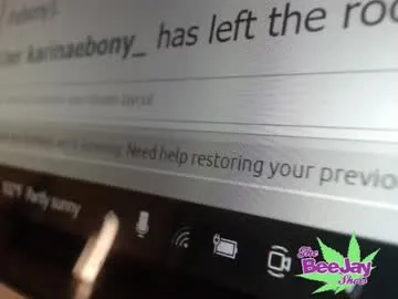 sweetateka – webcam model profile photo Image 8