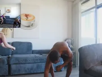 -The-sweet-couple- – webcam model profile photo Image 9