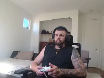 Ellidi – webcam model profile photo Image 15