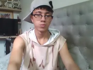 -The-sweet-couple- – webcam model profile photo Image 3