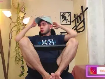 diffgirls1-1 – webcam model profile photo Image 9