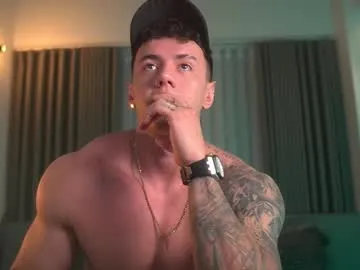 PeachGirl – webcam model profile photo Image 15