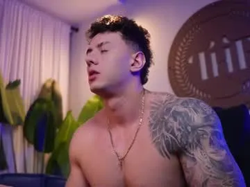 PeachGirl – webcam model profile photo Image 2