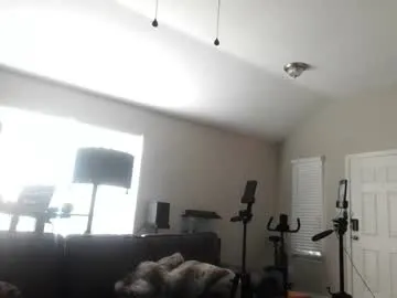 glossybabe_ – webcam model profile photo Image 19