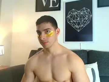 Ellidi – webcam model profile photo Image 15