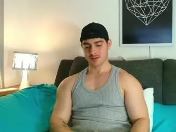 Ellidi – webcam model profile photo Image 18