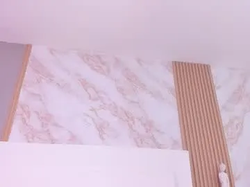 xlunami – webcam model profile photo Image 15