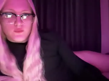 liberty_herrera – webcam model profile photo Image 2