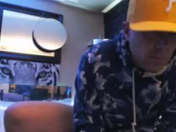 ANGELonDUTY – webcam model profile photo Image 17