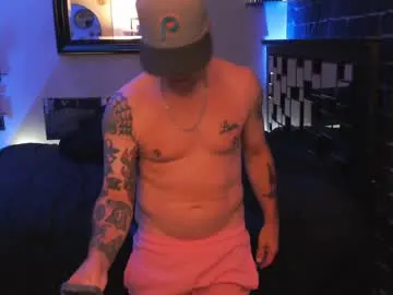 ANGELonDUTY – webcam model profile photo Image 4