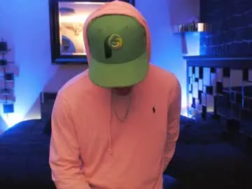 ANGELonDUTY – webcam model profile photo Image 7