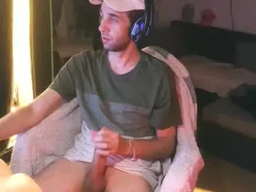 molochnaya000 – webcam model profile photo Image 11