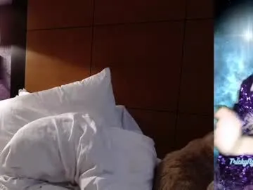 StarKristy – webcam model profile photo Image 14