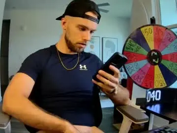 MinniMia – webcam model profile photo Image 17