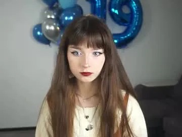 samanthaheinz – webcam model profile photo Image 3