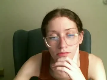 cute_fox_girl – webcam model profile photo Image 12