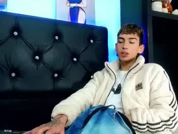 Likachkaa – webcam model profile photo Image 10