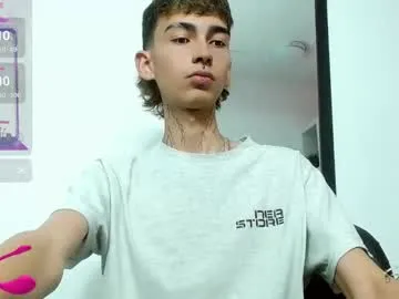 Likachkaa – webcam model profile photo Image 14