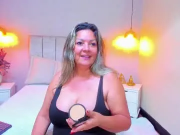 bunnydollstella – webcam model profile photo Image 18