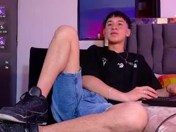 twink_daren Image 16