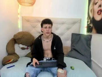twink_strokes Image 10