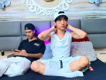 GeminiCode22 – webcam model profile photo Image 5