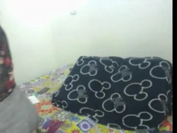 BadParents – webcam model profile photo Image 9