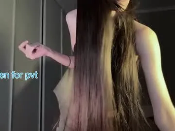 Vik1One1 – webcam model profile photo Image 7