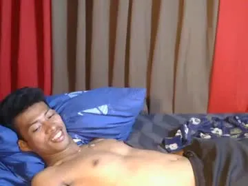 MinniMia – webcam model profile photo Image 13